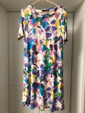 Nina Leonard Multicolor Floral Shift Dress US M